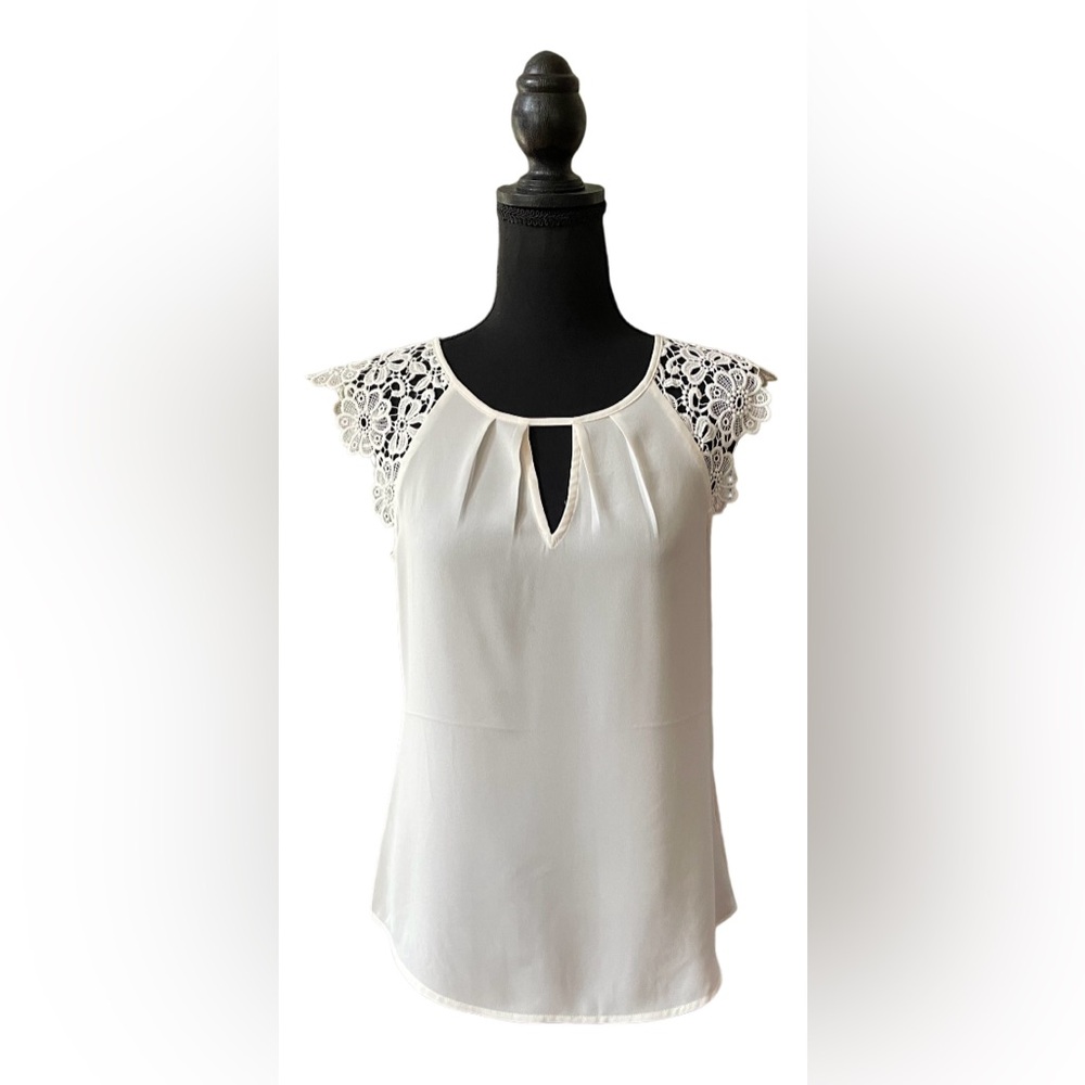 Express: White Lace Blouse